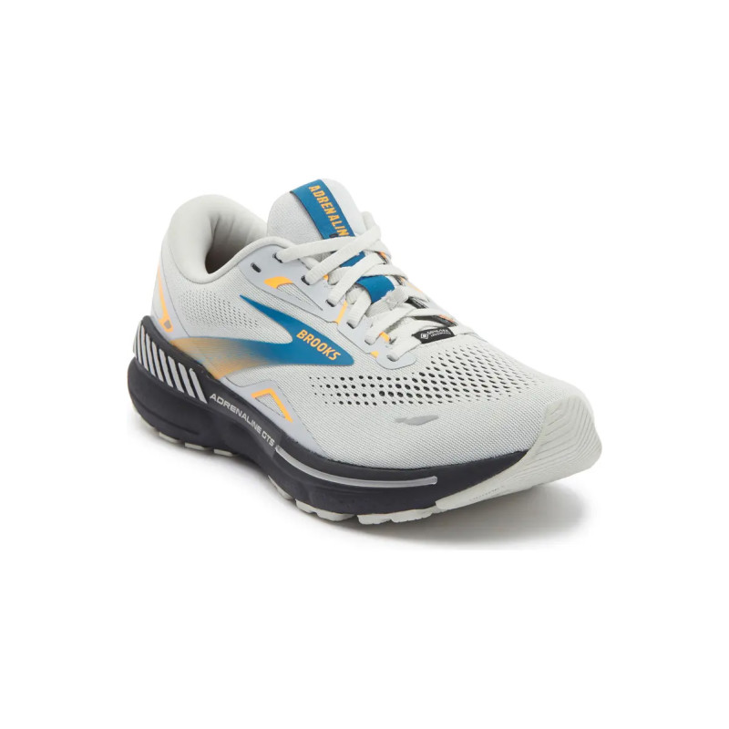 Nordstrom Rack is selling $170 Brooks sneakers for $100 that are 'the most comfortable waterproof running shoes'