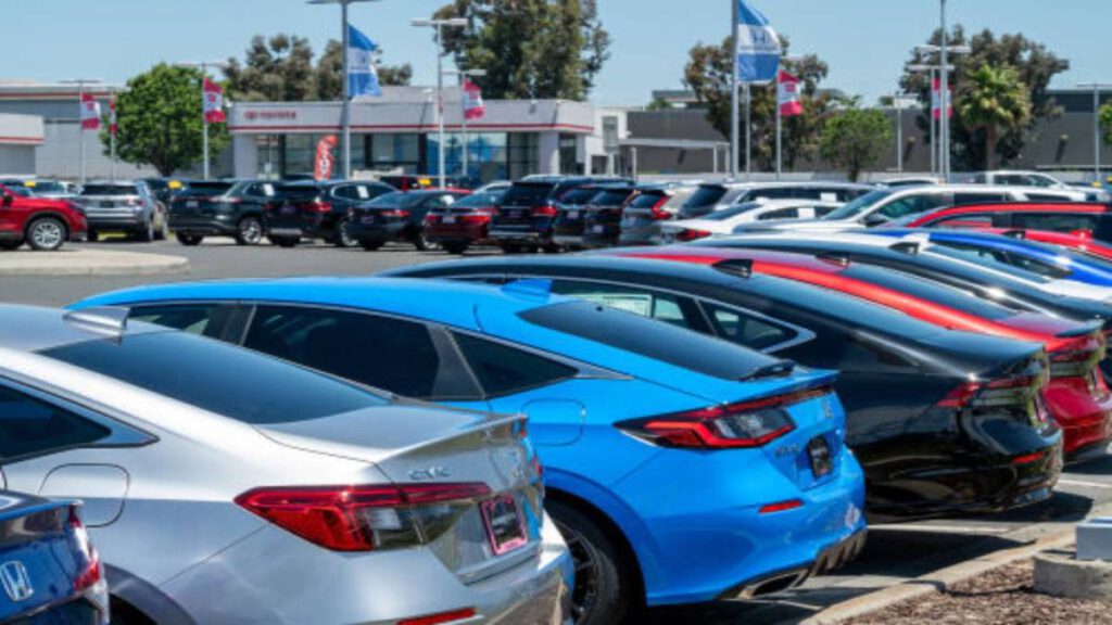 Failed auto chain and lender liquidates in Chapter 7 bankruptcy