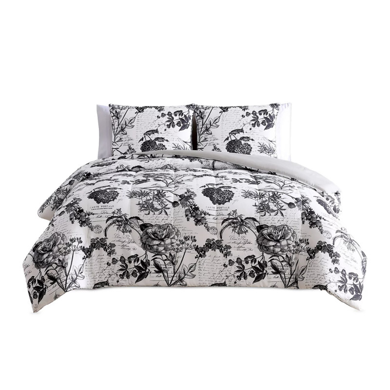 Macy's is selling 'the softest' lightweight comforter set for $24
